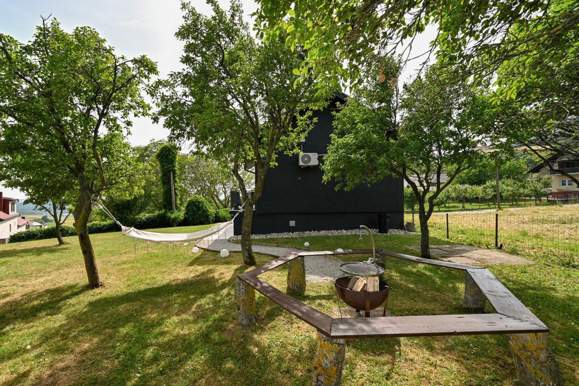 Vacation Home - Nest Kalnik Luaran gambar